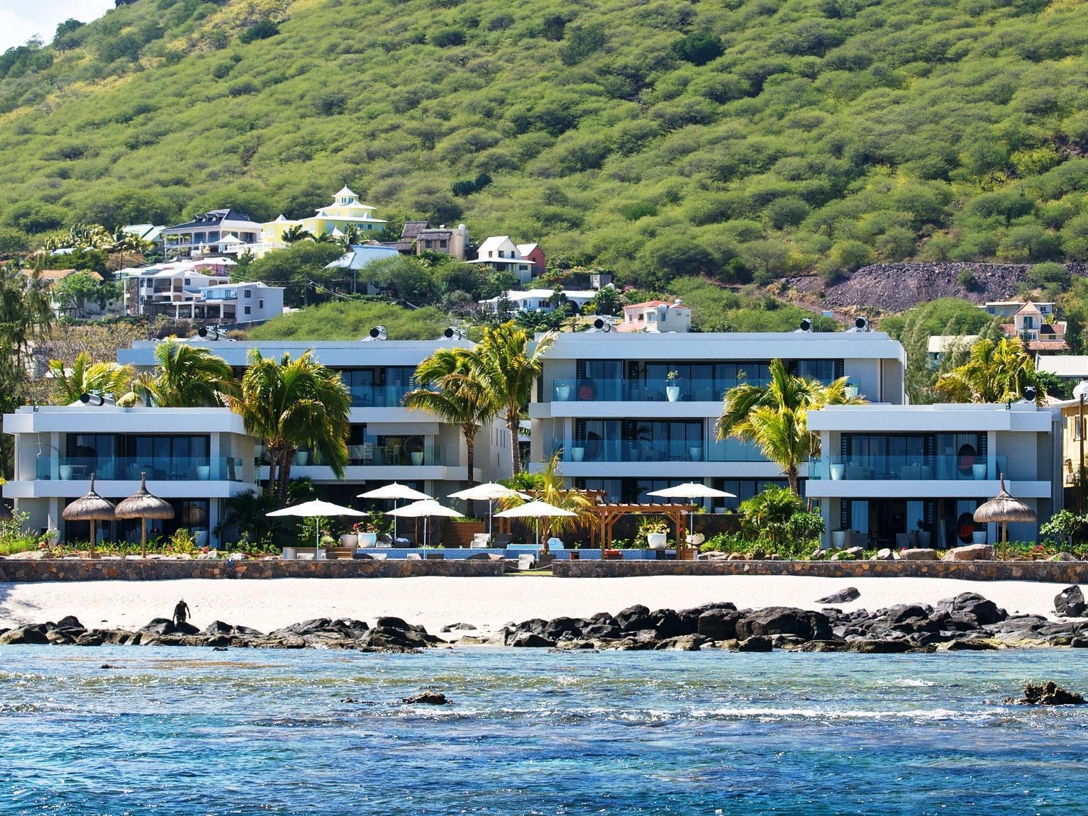 Leora Beach By Horizon Holidays Hotel Tamarin Exterior photo